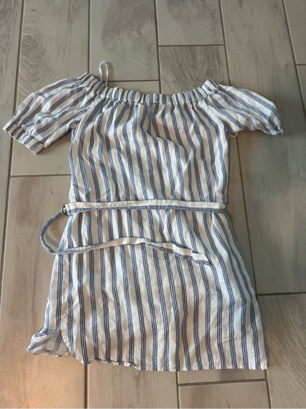 MICHAEL Michael Kors White and Blue Striped Off-Shoulder Dress with Belt